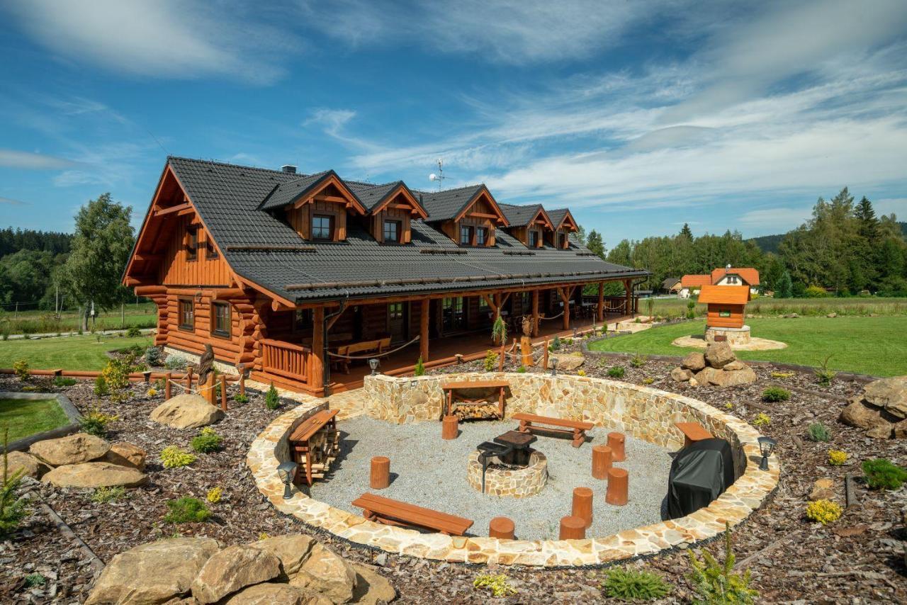 Apartmany Srub Vytonka Lipno Přední Výtoň Extérieur photo